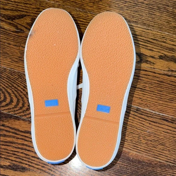 Keds Champion Originals Leather Lace Up 7.5W - Picture 8 of 9